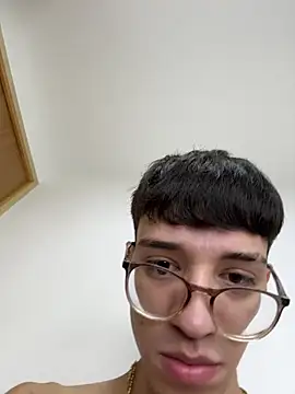 arthurdavies online show from November 23, 4:22 am