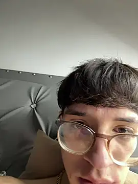 arthurdavies online show from November 10, 3:33 am