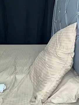 arthurdavies online show from November 1, 4:19 am