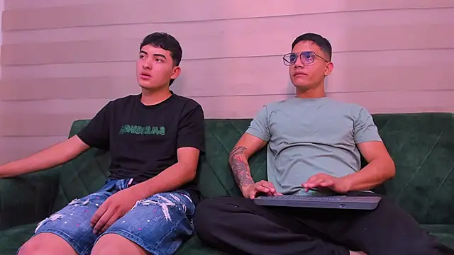 axel vega online show from November 27, 7:36 pm