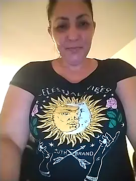 Lunita86 online show from April 4, 3:13 am