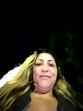 Lunita86 online show from November 1, 2:40 am