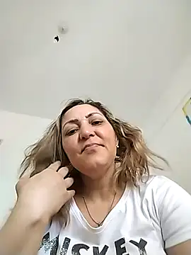 Lunita86 online show from December 5, 2:26 pm