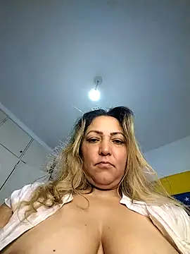 Lunita86 online show from October 28, 2:38 pm