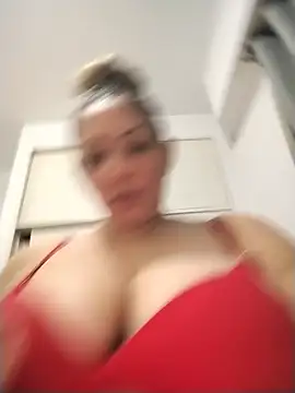 Snapshot of Lunita86 chatting on July 5, 3:22 am Lunita86 online show from July 5, 3:22 am