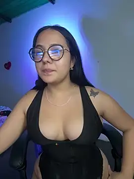 sacha torres02 online show from April 1, 2:24 am