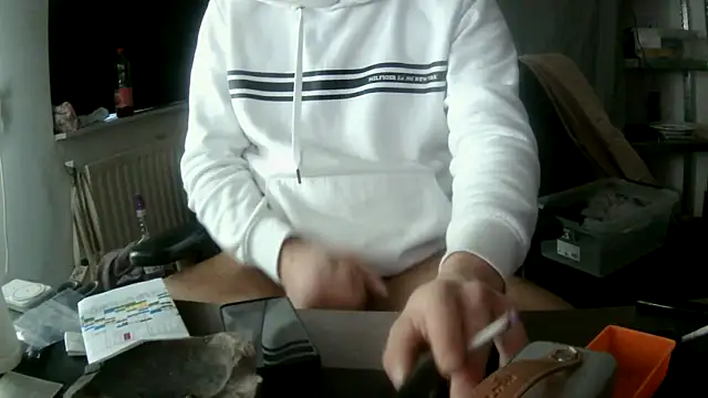 monty19cm online show from April 25, 7:55 am