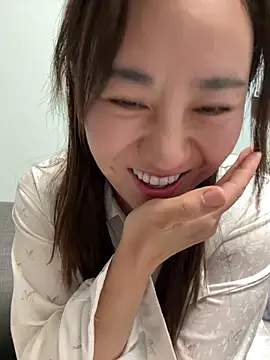 Kayla-love online show from April 14, 4:34 pm
