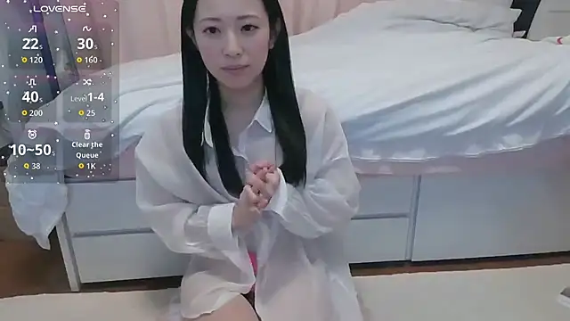 Snapshot of Mei_mei357 chatting on November 8, 12:03 am Mei mei357 online show from November 8, 12:03 am