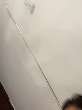 Snapshot of Skinny3-0 chatting on November 4, 2:26 am Skinny3-0 online show from November 4, 2:26 am