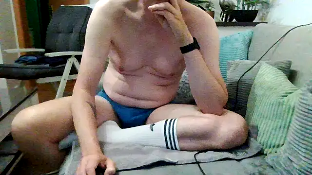pup benji online show from May 13, 2:40 am