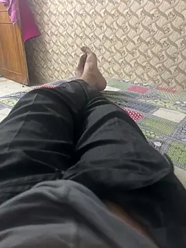 aflatoon121 online show from November 12, 1:37 pm
