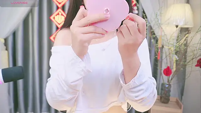 Cherry-26 online show from February 5, 8:32 am