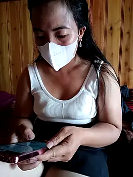 Snapshot of tulipsexy chatting on September 21, 6:07 am tulipsexy online show from September 21, 6:07 am