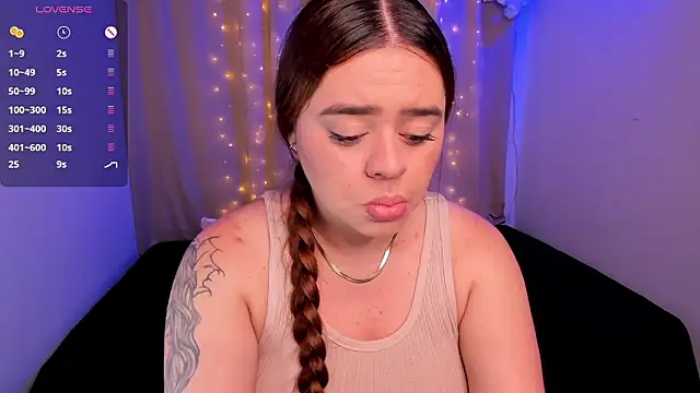 isabella arias2 online show from March 13, 4:39 am