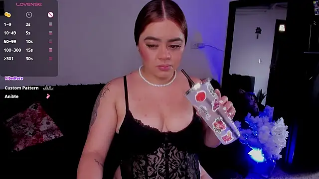 Snapshot of isabella_arias2 chatting on October 29, 8:08 pm isabella arias2 online show from October 29, 8:08 pm