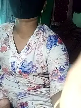 Cute Couple59 online show from April 18, 7:00 am