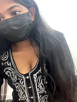 Snapshot of Rihana_01 chatting on September 29, 8:10 am Rihana 01 online show from September 29, 8:10 am