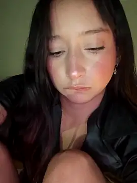 Vale stone  online show from February 3, 6:51 am