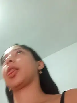 Vale stone  online show from February 21, 4:14 am