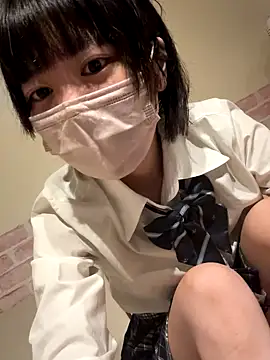 Snapshot of HINA_hina_02 chatting on September 28, 11:39 am HINA hina 02 online show from September 28, 11:39 am