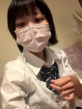 Snapshot of HINA_hina_02 chatting on September 24, 11:06 am HINA hina 02 online show from September 24, 11:06 am