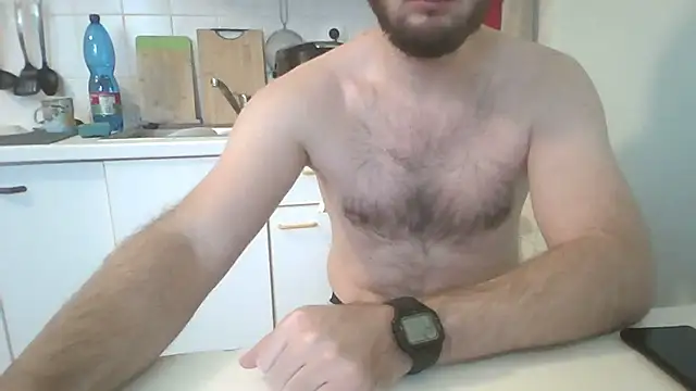 Snapshot of Astleitx chatting on November 28, 2:17 pm Astleitx online show from November 28, 2:17 pm