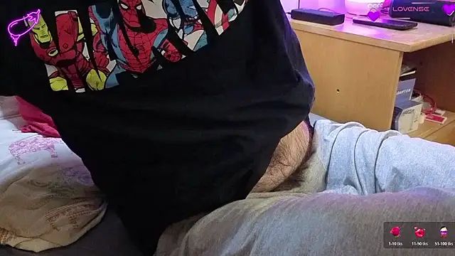 Snapshot of Astleitx chatting on February 19, 8:06 pm Astleitx online show from February 19, 8:06 pm