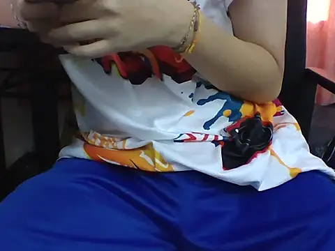 Xiao  Yu online show from September 28, 8:43 am