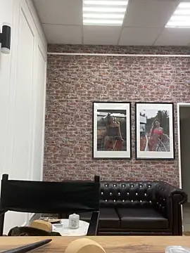 Valerie Ohara online show from September 27, 3:56 am