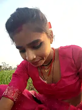 Snapshot of R_Roshni chatting on January 14, 11:36 am R Roshni online show from January 14, 11:36 am