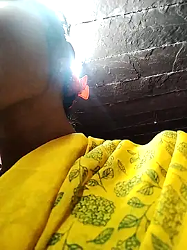 Snapshot of R_Roshni chatting on September 27, 6:25 pm R Roshni online show from September 27, 6:25 pm