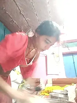 Snapshot of R_Roshni chatting on January 11, 12:17 am R Roshni online show from January 11, 12:17 am