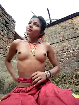 Snapshot of R_Roshni chatting on February 7, 12:35 pm R Roshni online show from February 7, 12:35 pm