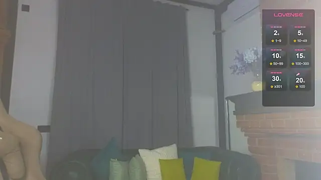 Snapshot of Marta_Wils chatting on November 21, 4:17 pm Marta Wils online show from November 21, 4:17 pm