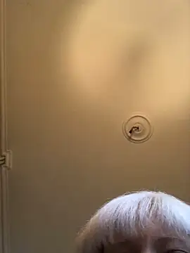 juliaoneandonly online show from October 2, 10:40 am