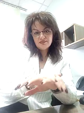 ValeriaLove43211 online show from December 2, 12:29 pm