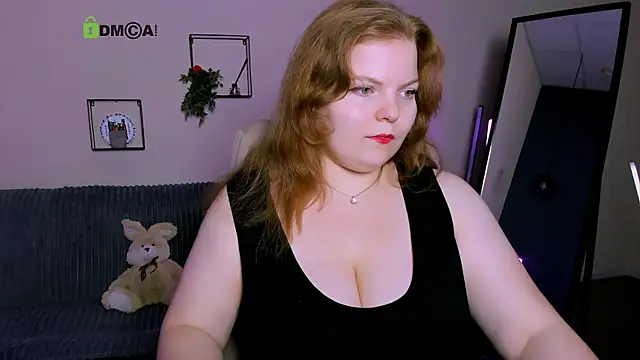 Snapshot of renesmee_sunset chatting on October 3, 6:04 am renesmee sunset online show from October 3, 6:04 am