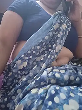 Snapshot of Jeya_thakur chatting on June 18, 12:21 pm Jeya thakur online show from June 18, 12:21 pm
