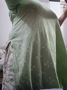 Snapshot of Jeya_thakur chatting on July 2, 5:13 am Jeya thakur online show from July 2, 5:13 am