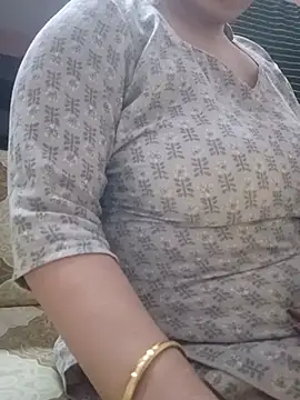 Snapshot of Jeya_thakur chatting on July 7, 4:37 am Jeya thakur online show from July 7, 4:37 am