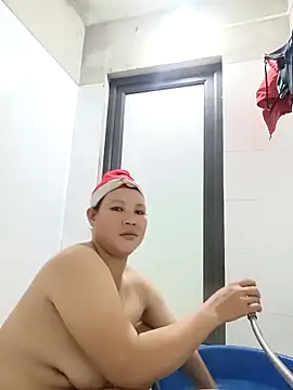 Snapshot of callistra chatting on November 23, 2:27 pm callistra online show from November 23, 2:27 pm