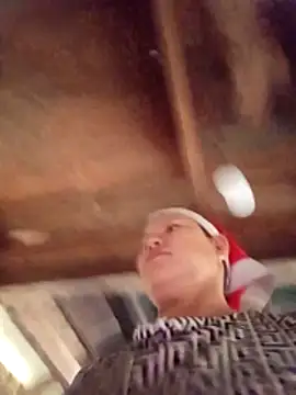 callistra online show from March 18, 5:10 am