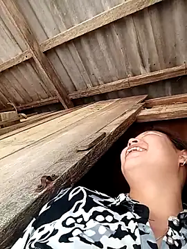 callistra online show from March 19, 6:13 am