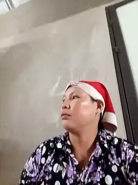 Snapshot of callistra chatting on October 31, 12:57 pm callistra online show from October 31, 12:57 pm