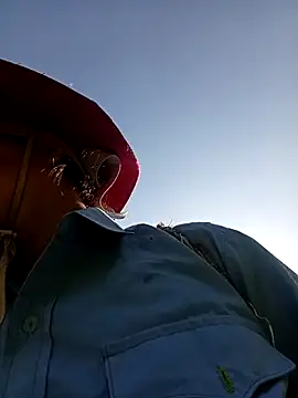 Snapshot of callistra chatting on November 30, 1:17 am callistra online show from November 30, 1:17 am