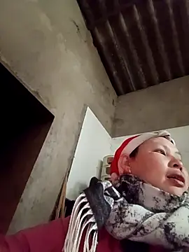 callistra online show from February 4, 12:11 pm