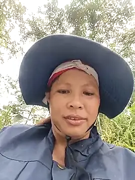 Snapshot of callistra chatting on July 6, 7:48 am callistra online show from July 6, 7:48 am