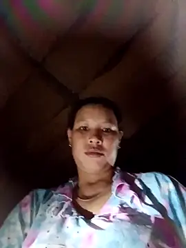 Snapshot of callistra chatting on October 14, 12:06 pm callistra online show from October 14, 12:06 pm