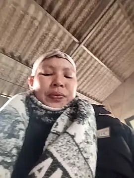 callistra online show from February 2, 5:39 am